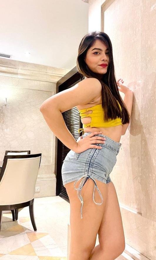 Daryaganj call girl service